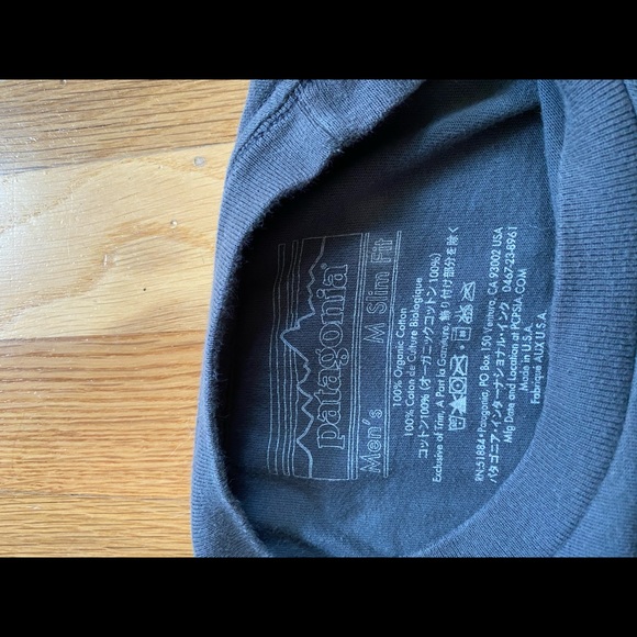 Patagonia Men’s Slim Fit Medium T-Shirt - Picture 2 of 3